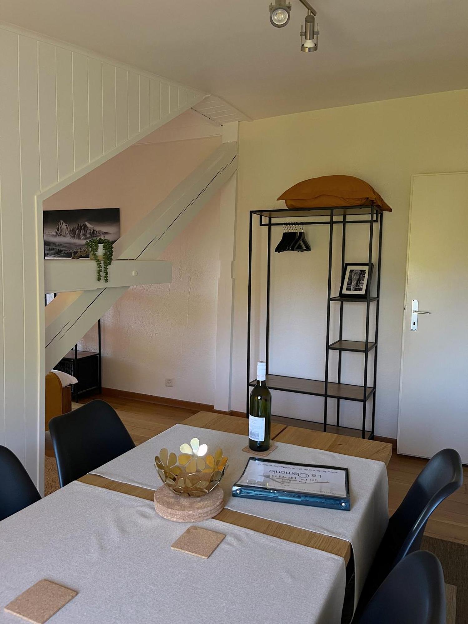 Bnb La Clemonie Bed & Breakfast Arzier Eksteriør bilde